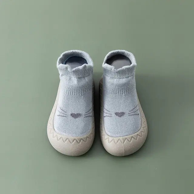 Sapatos de meias para bebê